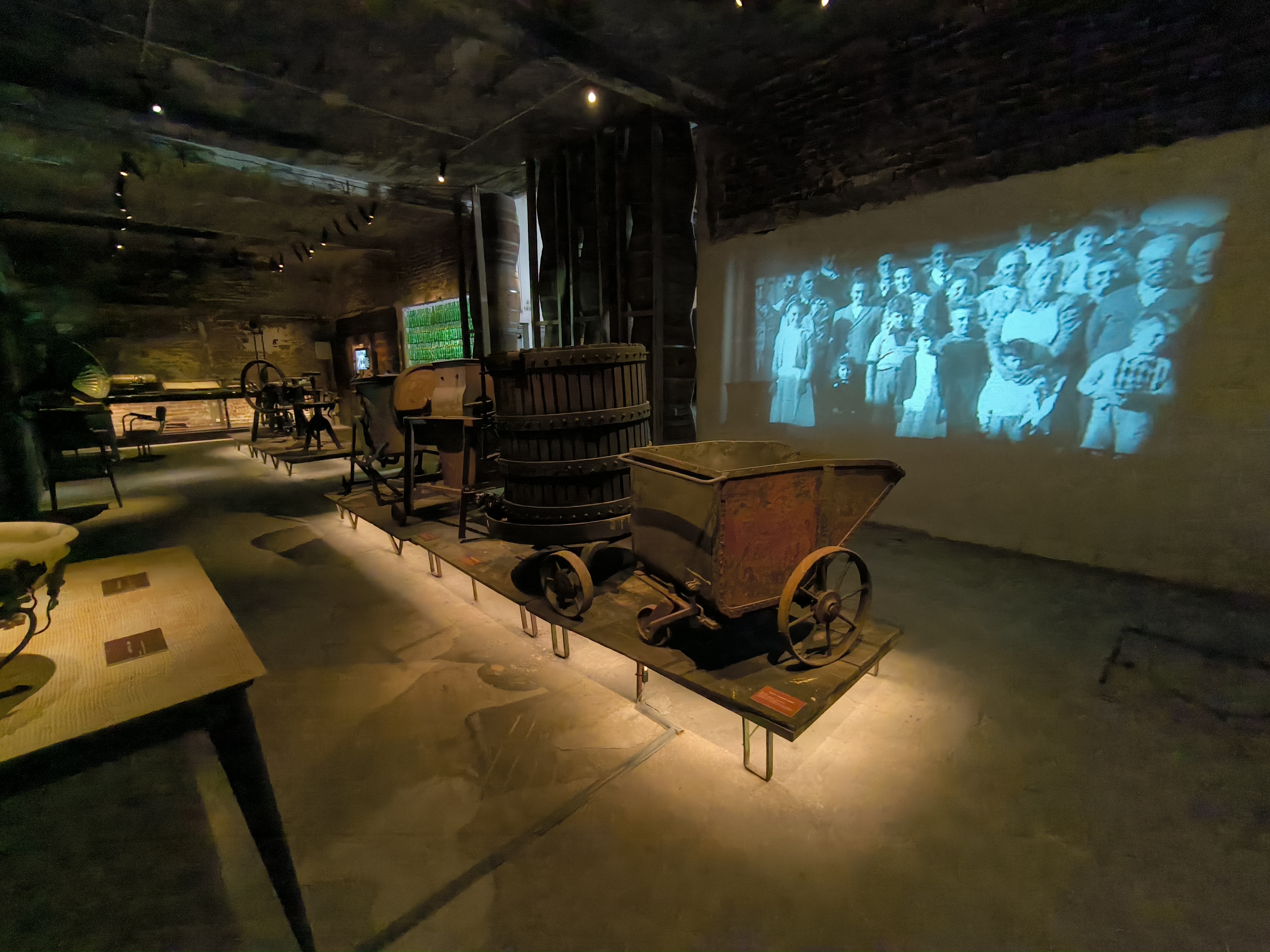 Proyecciones Históricas